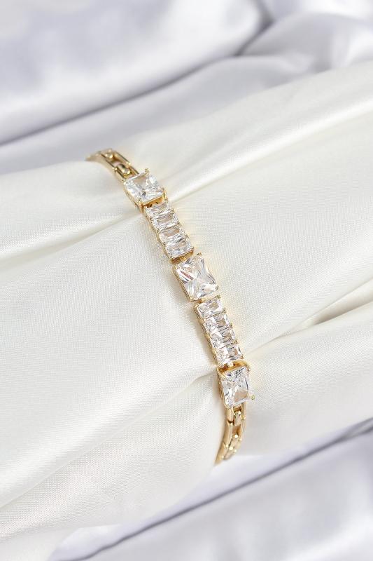 Xuping Pirinç Parçalı Su Yolu Model Gold Renk Kadın Bileklik