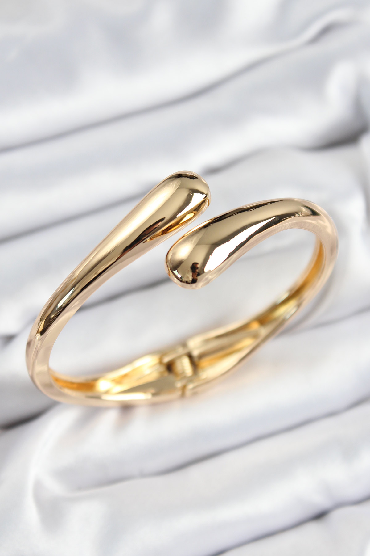 Pirinç Sarmal Model Gold Renk Kadın Kelepçe