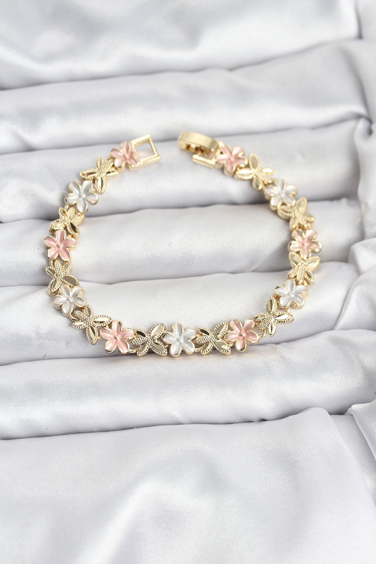Lotus Model Pirinç Gold ve Pembe Renk Kadın Bileklik