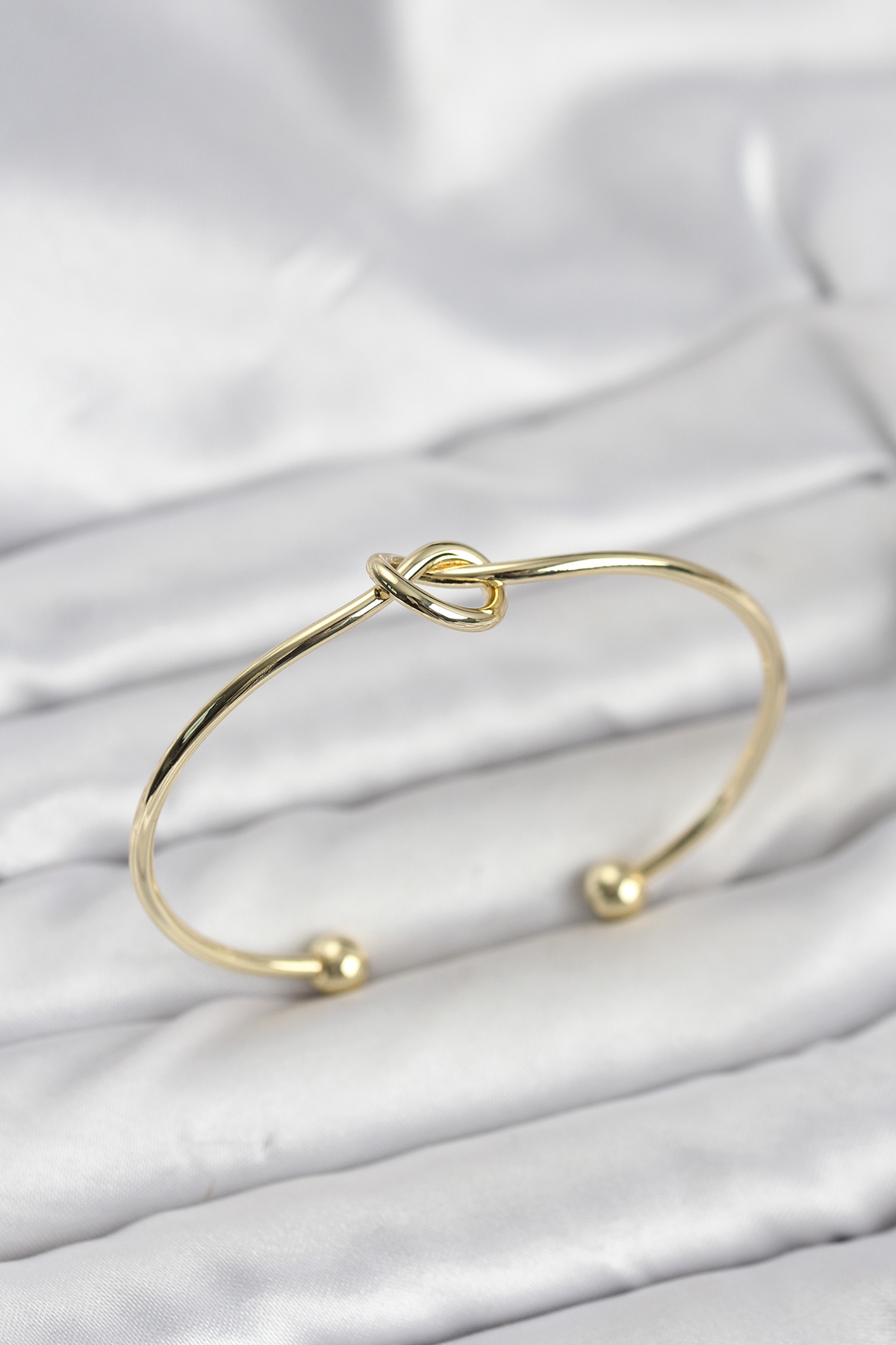 Düğüm Model Pirinç Gold Renk Kadın Bileklik