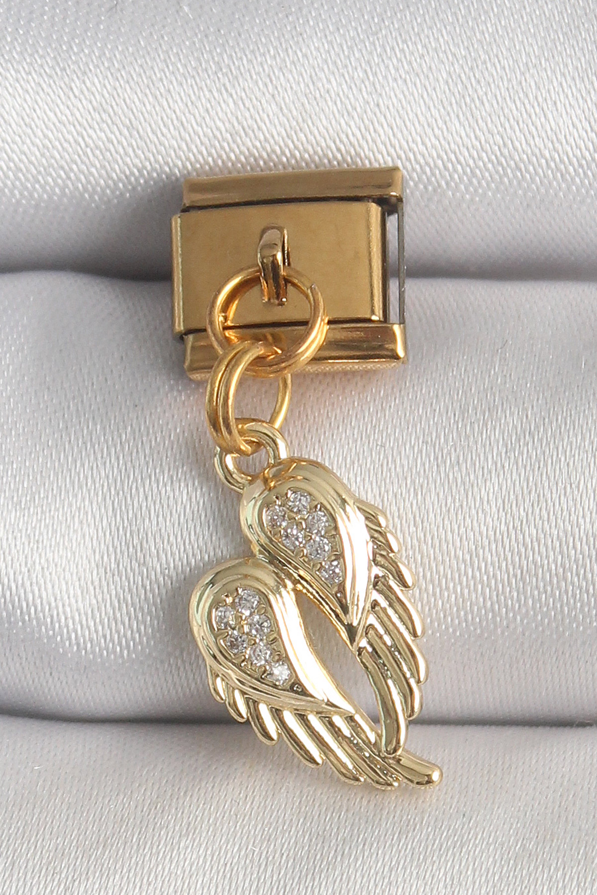 316L Çelik Gold Renk Sallantı Zirkon Taşlı Kanat Model Nomination Charm