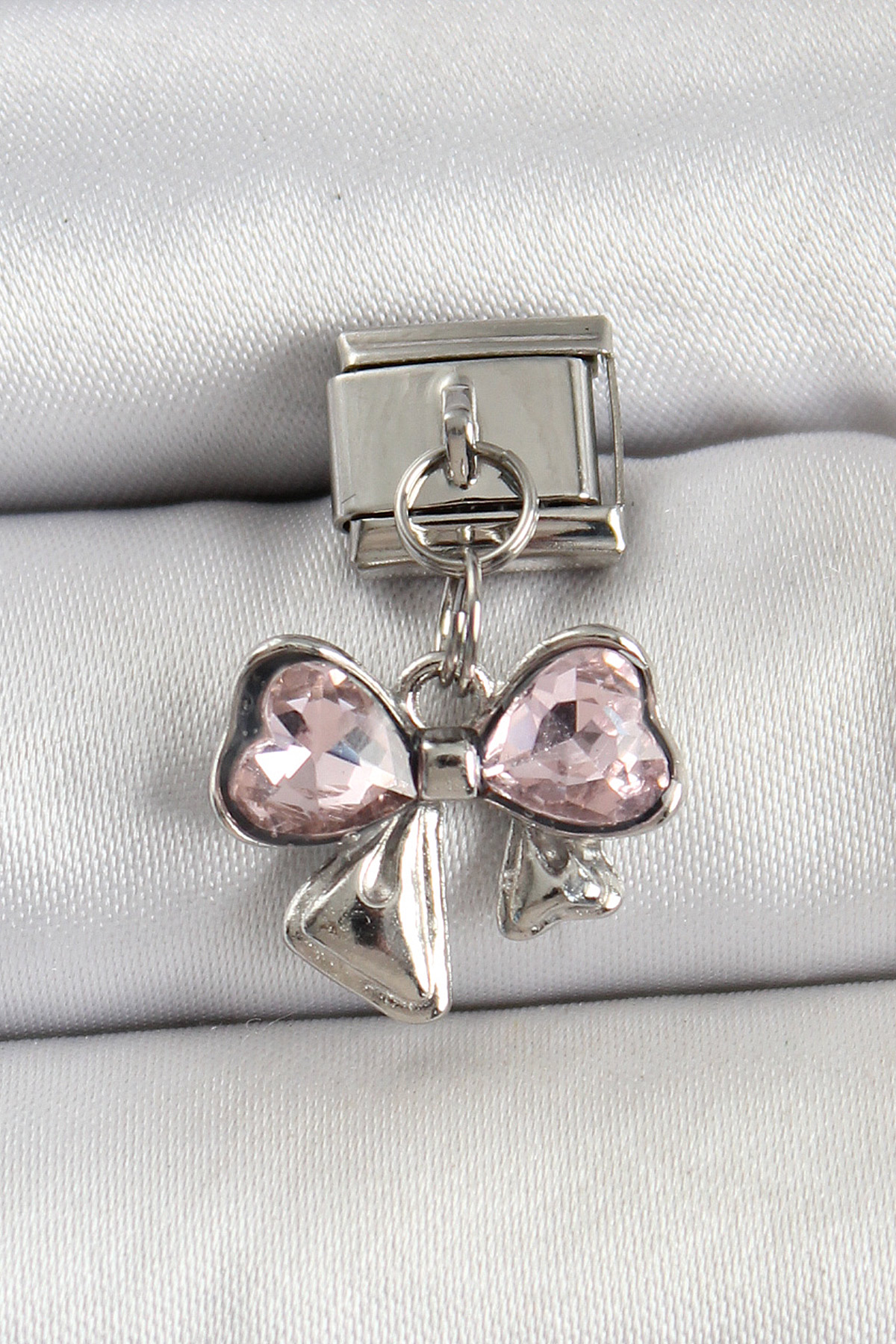 316L Çelik Gümüş Renk Pembe Fiyonk Model Nomination Charm