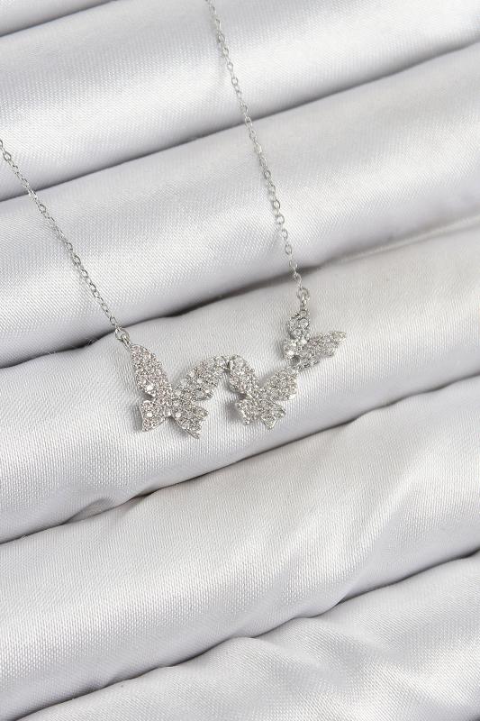 Pirinç Zirkon Taşlı Kelebek Model Gümüş Renk Kadın Kolye