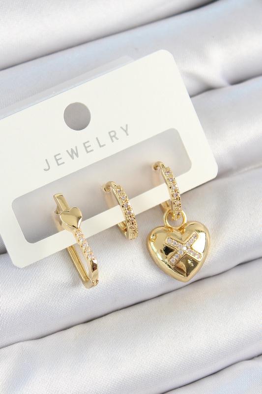 Pirinç Zirkon Taşlı Kalp Model Gold Renk 3’lü Çift Kadın Küpe Set
