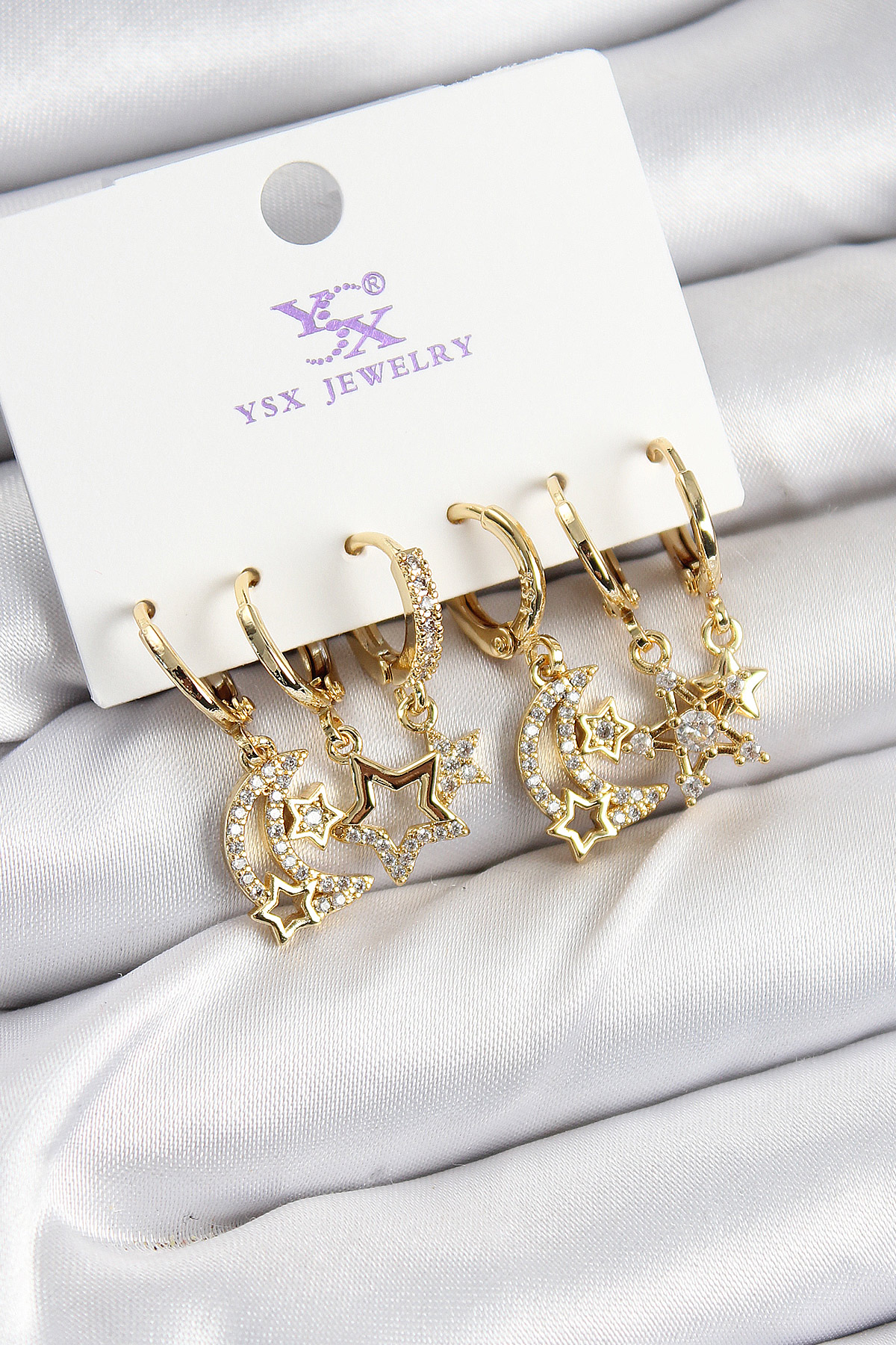 Pirinç Zİrkon Taşlı Ay ve Yıldız Model Gold Renk 3’lü Çift Kadın Küpe