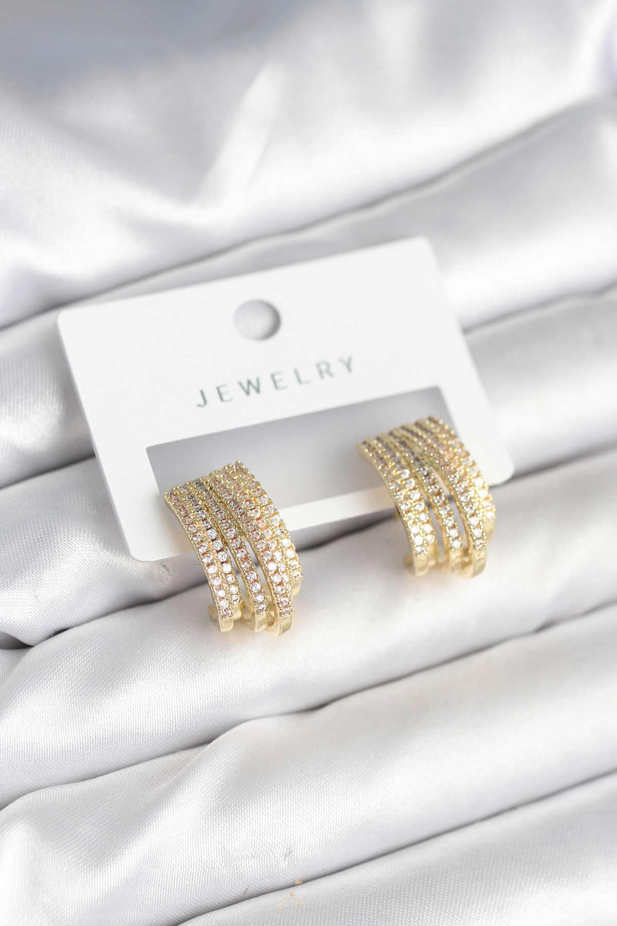Zirkon Taşlı Şerit Model Gold Renk Pirinç Kadın Küpe