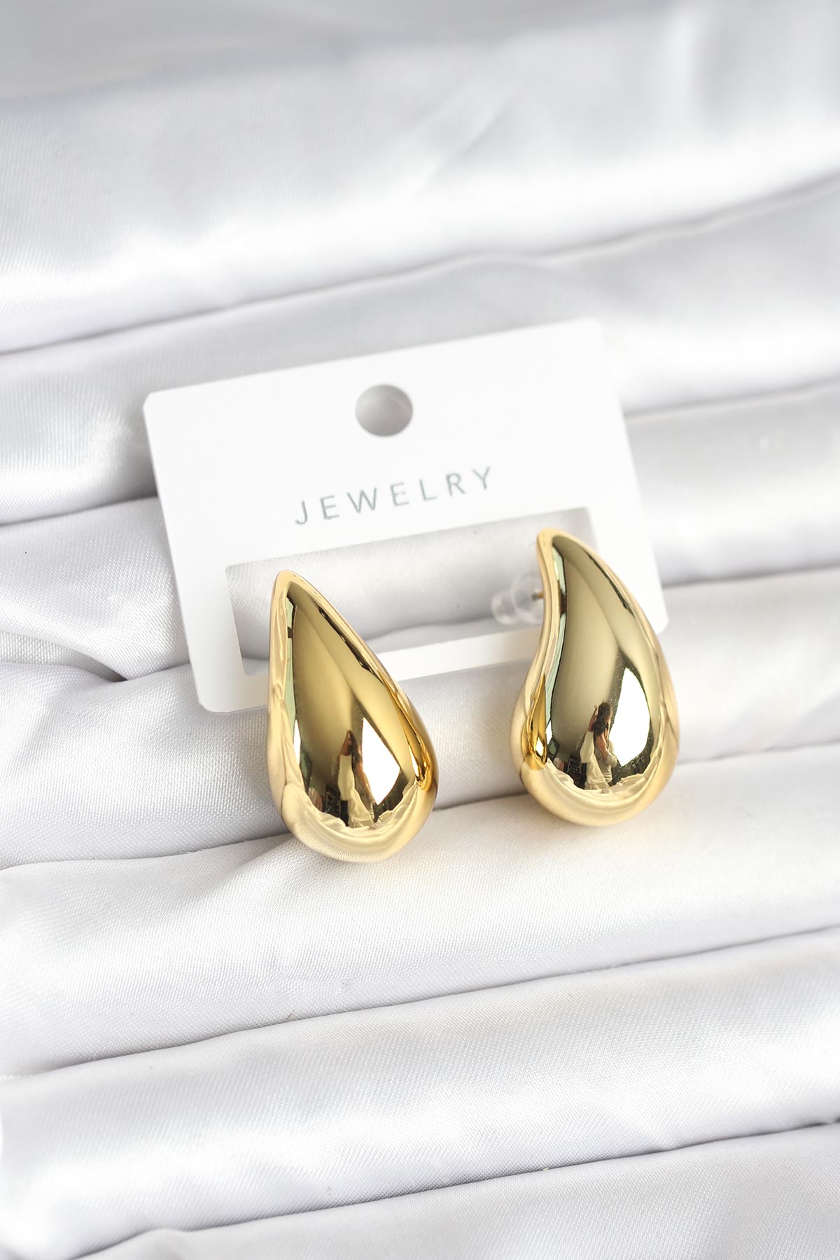 Gold Renk Damla Küpe 30 mm