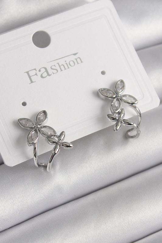 Pirinç Gümüş Renk Zirkon Taşlı 2’Li Çiçek Model Kadın Küpe