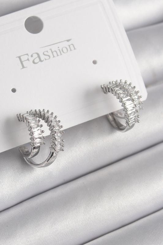 Pirinç Gümüş Renk 2’Li Zirkon Taşlı Halka Model Kadın Küpe
