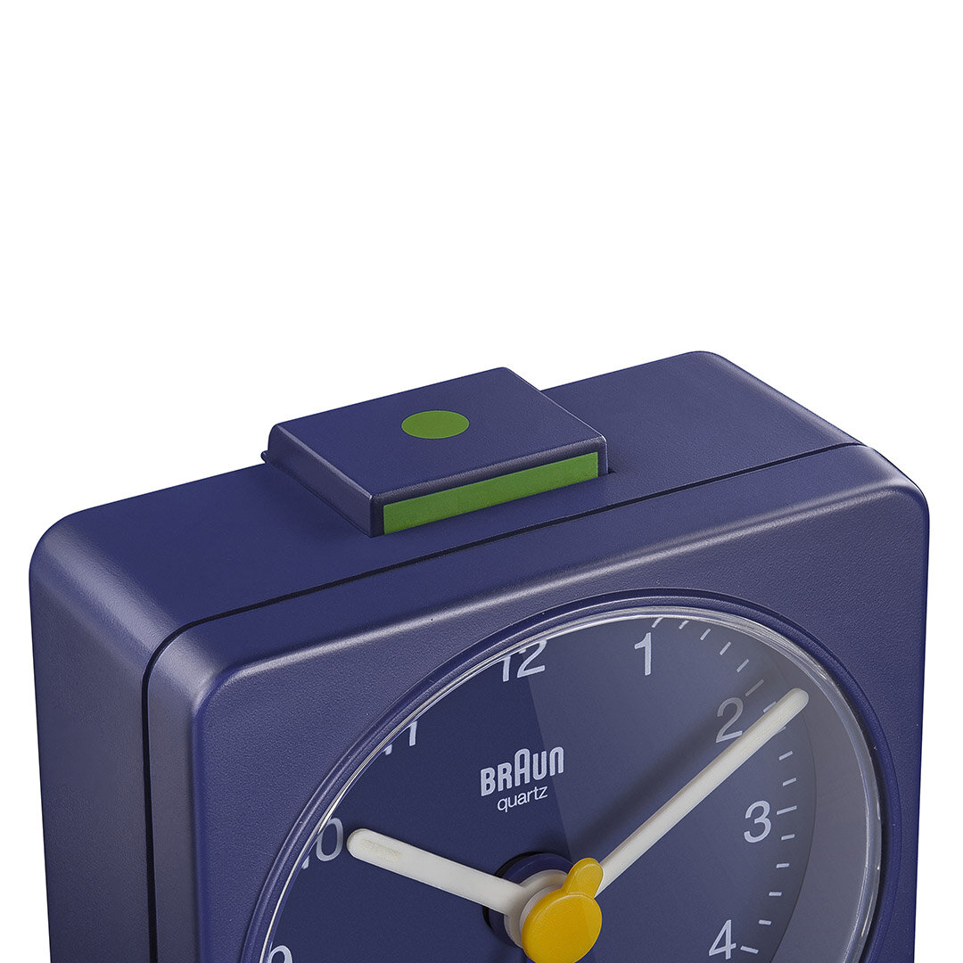 BRAUN BC02BL MAVİ KLASİK SEYAHAT ANALOG ALARMLI MASA SAATİ