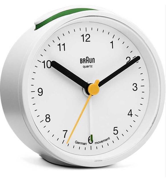 BRAUN BNC012WHWH ALARMLI MASA SAATİ BEYAZ YUVARLAK