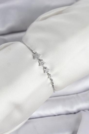 Gümüş Renk Zirkon Taşlı Yıldız Model Asansörlü Kadın Bileklik