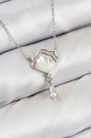 Pirinç Zirkon Taşlı İstiridye Model Gümüş Renk Kadın Kolye
