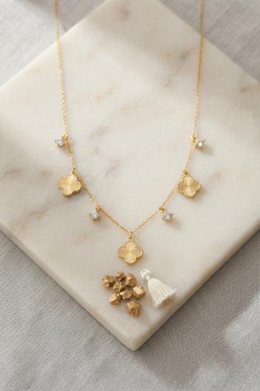 Pirinç Gold Renk Zirkon Taşlı Yonca Model Kadın Kolye