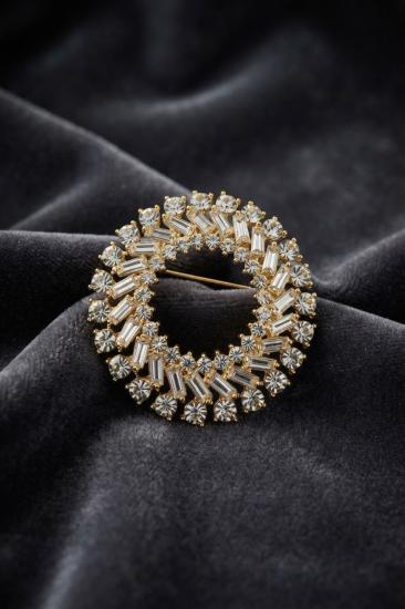 Gold Renk Zirkon Taşlı Halka Model Broş