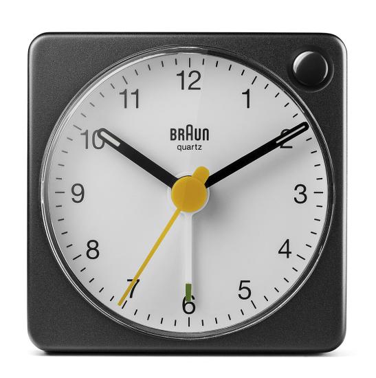 BRAUN BC02XBW SİYAH-BEYAZ KLASİK SEYAHAT ANALOG ALARMLI MASA SAATİ