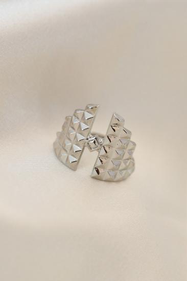 Ayarlamalı Gümüş Renk Metal Zirkon Taşlı Piramit Yüzük