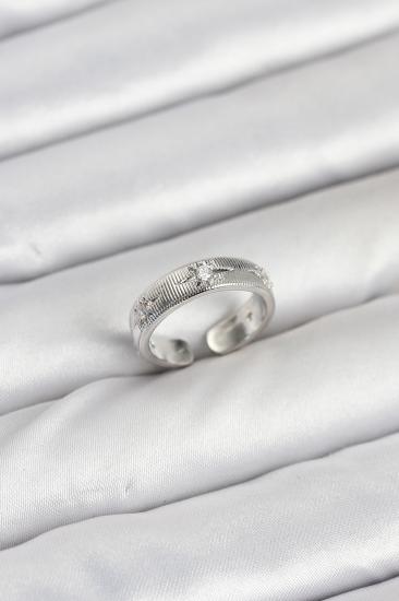 Pirinç Gümüş Renk Zirkon Taşlı Kutup Yıldızı Model Kadın Yüzük