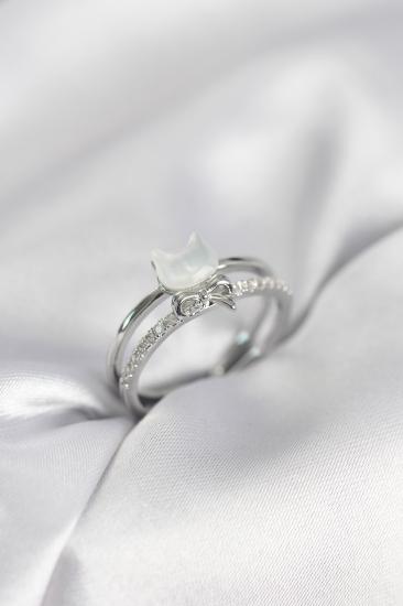 Gümüş Renk Sedefli Kedi Model Fiyonklu Zirkon Taşlı Kadın Yüzük