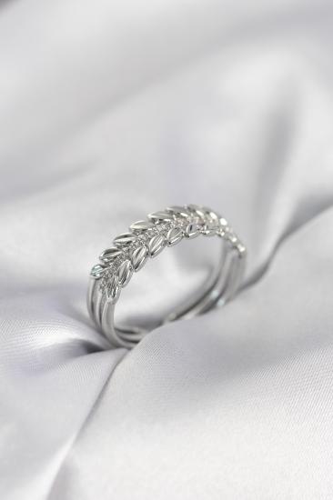 Gümüş Renk Başak Model Zirkon Taşlı Kadın Yüzük