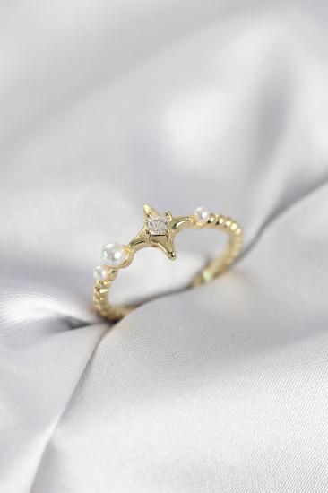 Minimal Kutup Yıldızı Model Zirkon Taşlı Gold Renk Kadın Yüzük